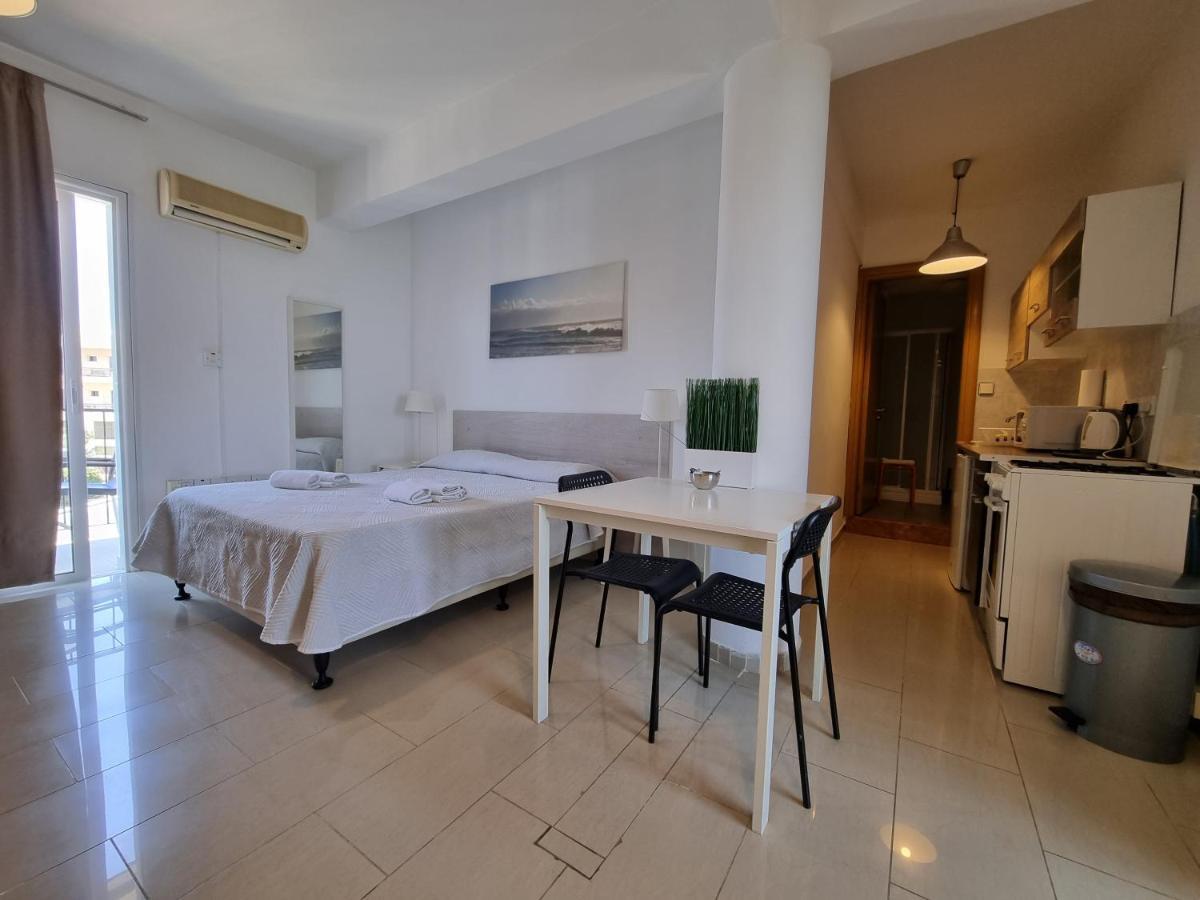 Valentinos Apartment Paphos