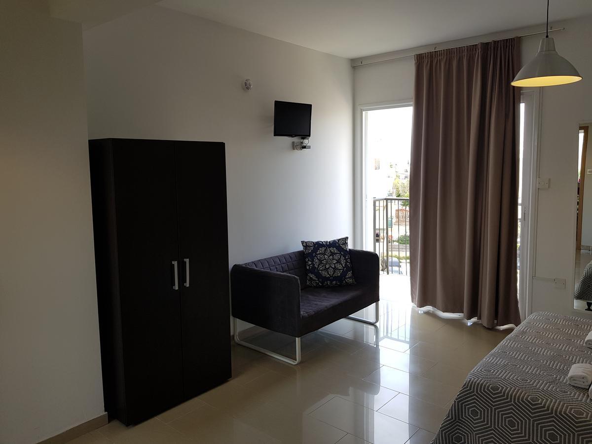 Valentinos Apartment Paphos