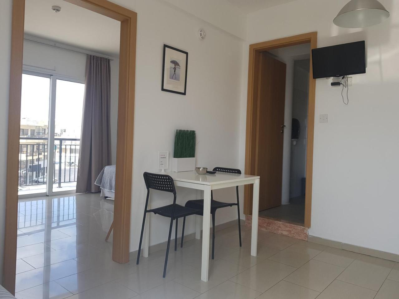 Valentinos Apartment Paphos